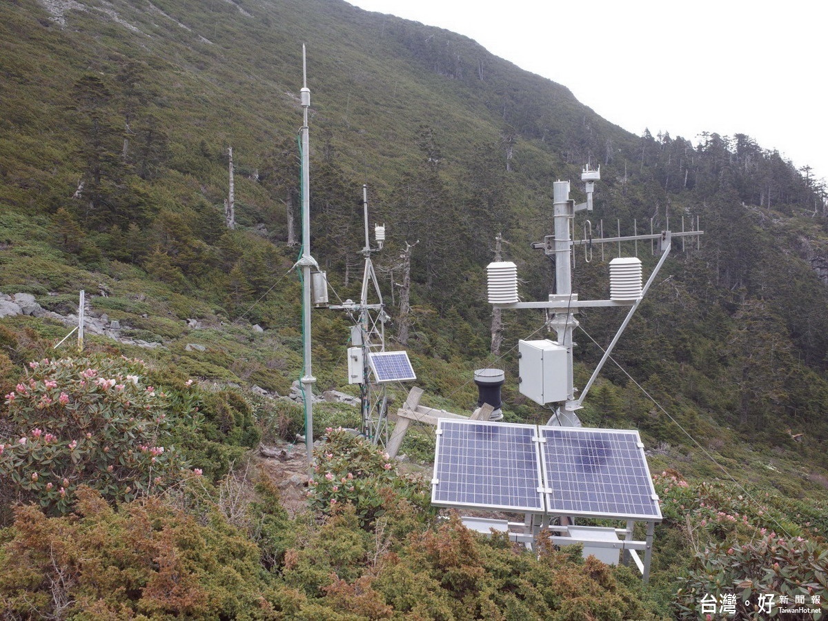 雪山高山氣象站啟用　山友登山可掌握即時天氣