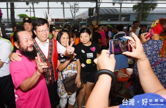 鄭市長表示，市府將透過舉辦豐年祭活動，讓大家感受到桃園是原住民族的第二故鄉。 