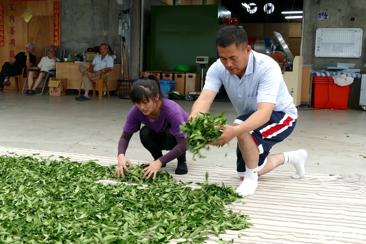 父親鄔民‧阿娃伊對姑姆的學習能力和態度相當肯定，並希望她能繼續堅持下去。