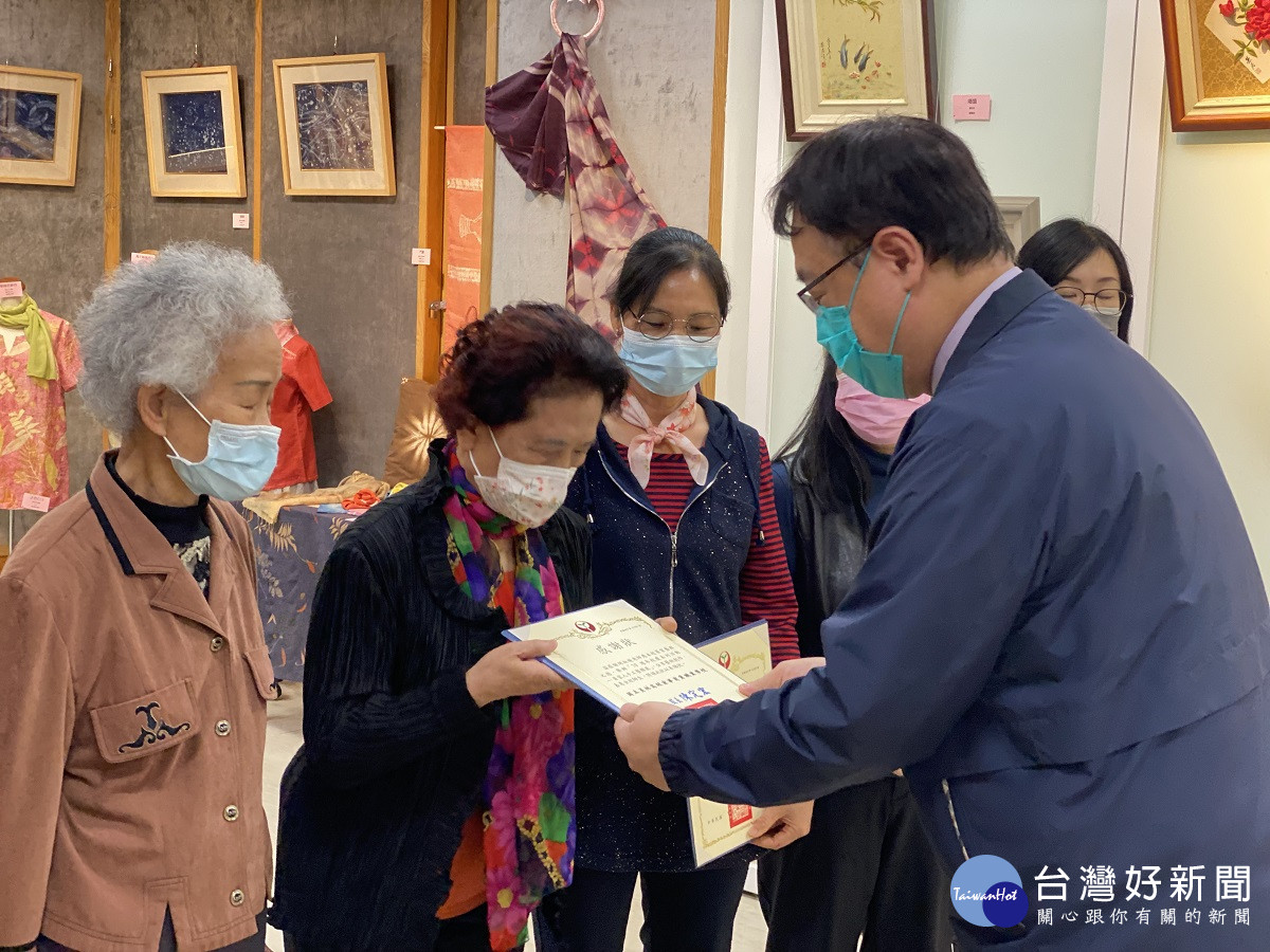 員家70週年校慶人手工藝聯展　老、中、青三代精英共聚一堂 台灣好新聞 第5張