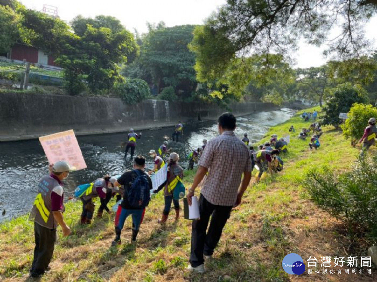 黃墘溪水環境巡守隊，獲評全國優良巡守隊。<br />
<br />
