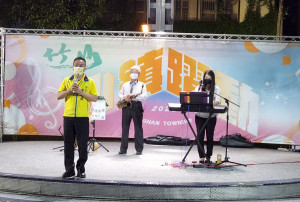 竹山鎮公所6月起各週末都有表演。（竹山鎮公所提供）