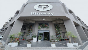 ▲高市駁二8號倉庫「Pinway」開幕。（圖／記者 許高祥 翻攝）