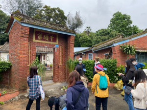 中原大學「桃園學」帶學生到桃園各地踏查，瞭解城鄉風貌與內涵。