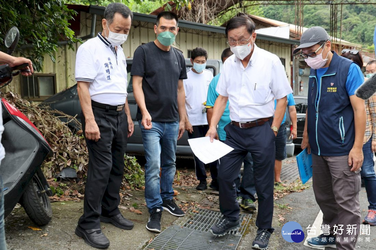 東埔日月雙橋規劃農民市集  林縣長信義會勘允逾9百萬改善道路排水 台灣好新聞 第2張