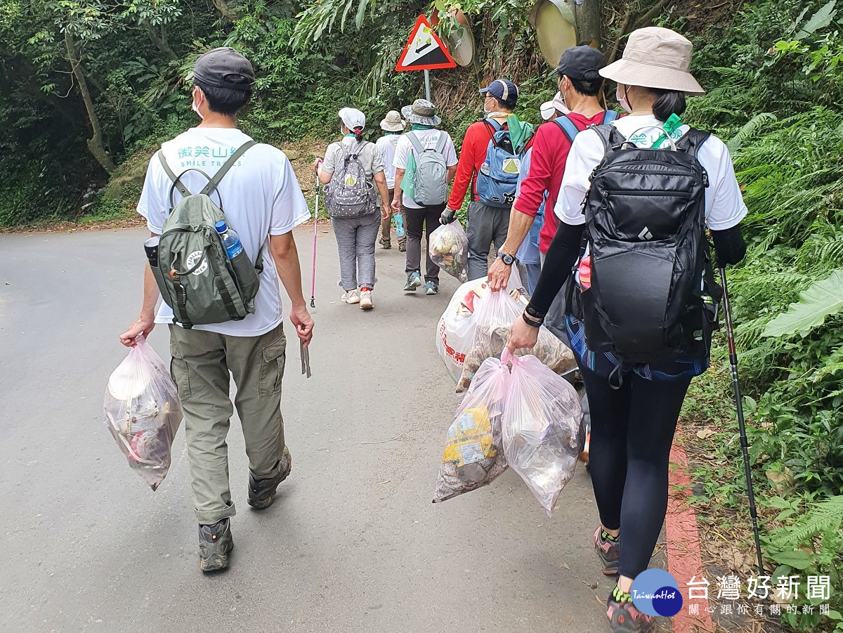 新北登山巡檢志工隊　守護山林提升登山安全 台灣好新聞 第2張