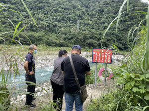 遠離野溪河川