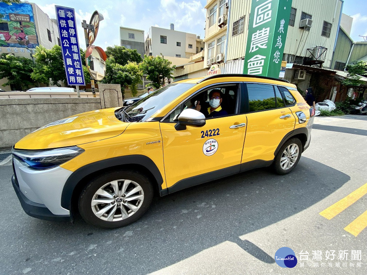 小黃公車開進偏鄉-為偏鄉展現行的正義