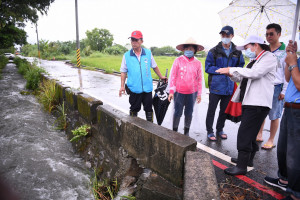 東北季風帶來連日豪雨　徐榛蔚前往花蓮市、吉安鄉視察淹水災情