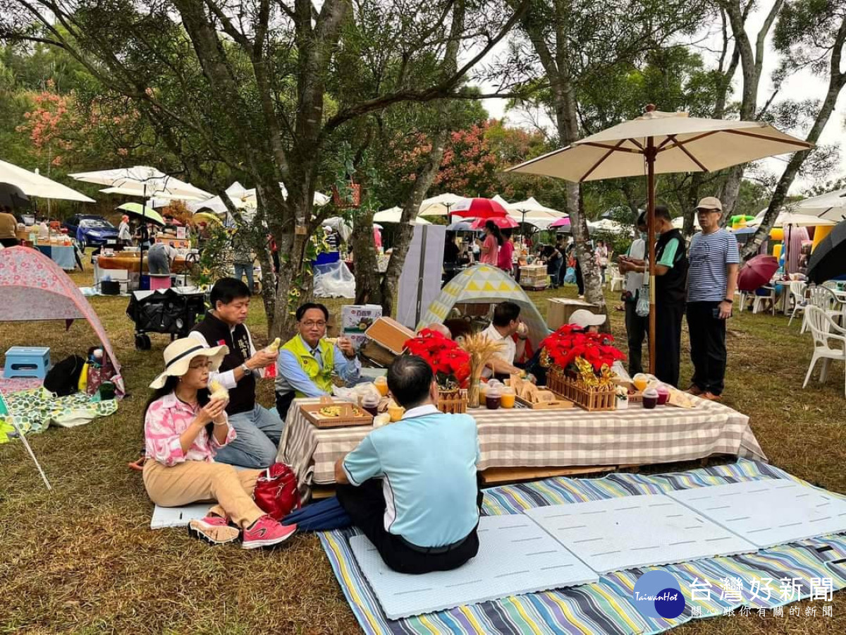 「香山步道。東方公園」啟用市長林世賢與市民共享魔法森林．香山綠享宴其樂融融 。圖／彰化市公所提供