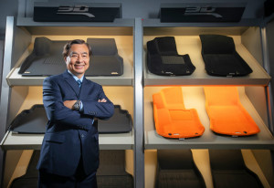 聖州企業創辦人楊明舜董事長表示，3D®致力打造立足世界頂尖工藝的汽車周邊配件。