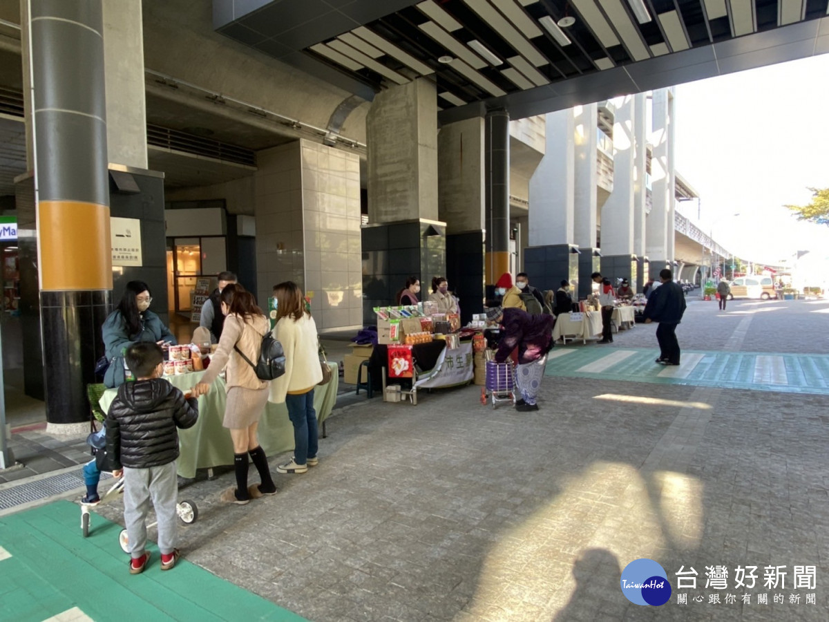 豐原轉運中心斜槓多元發展-除停車轉乘服務外也開啟新商機