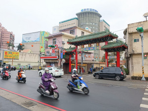 桃園平鎮褒忠祠義民廟，警連續4天交通疏導管制。