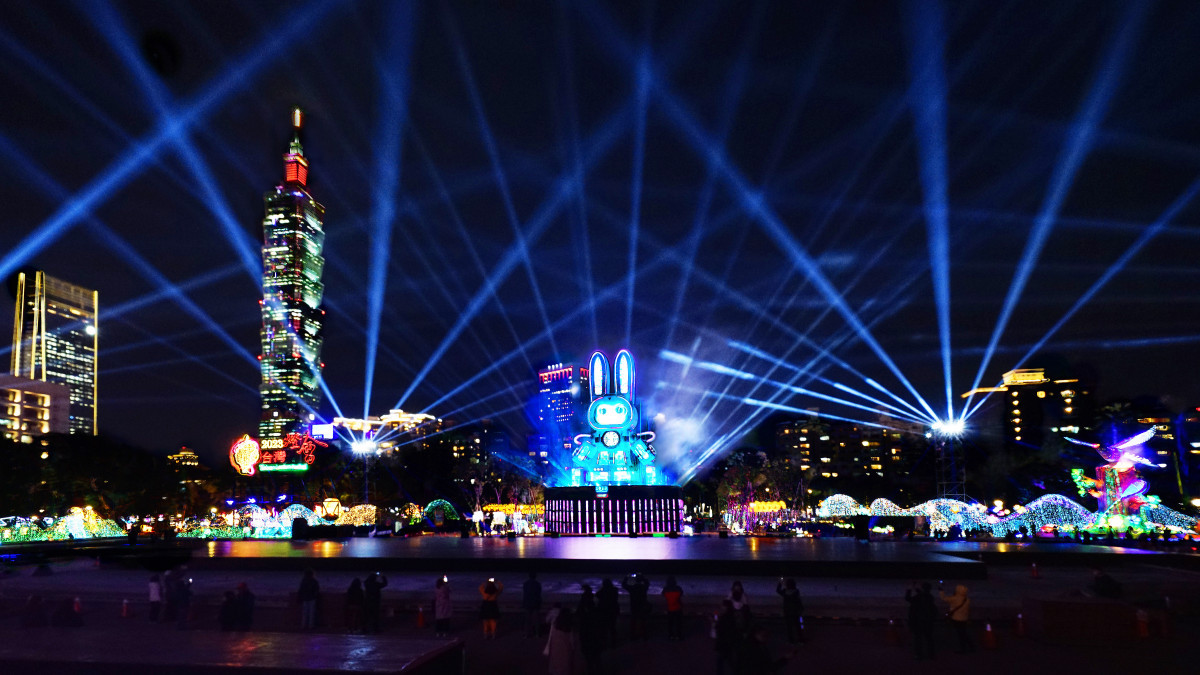 圖輯》2023台灣燈會直擊搶先看　飽覽光影變化沉浸未來