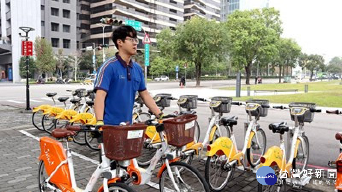 公共自行車租賃採無人化自助式服務補車調度員是第一線後勤團隊