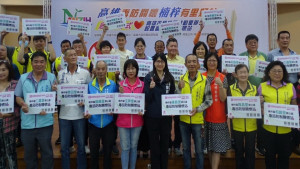 ▲高市毒防局今年再度於宏南活動中心舉辦楠梓區里辦毒品防制關懷站啟動儀式。（圖／記者 許高祥 攝）