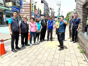 立委楊瓊瓔邀請相關單位會勘后里區內埔國小通學步道。