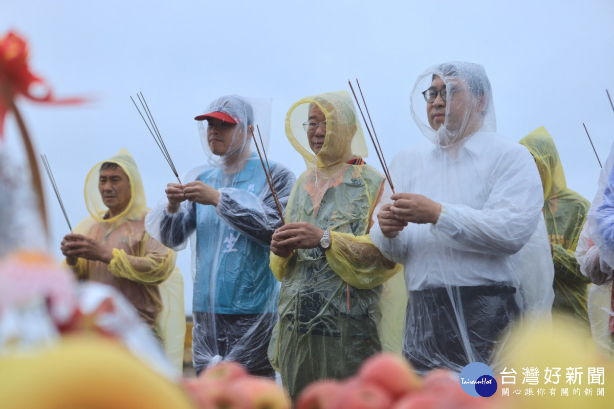 桃園新屋笨港天后宮舉辦「媽祖文化祭」，盼望天上聖母神威保佑人舟平安、漁獲滿載，也祈求風調雨順、合境安康。