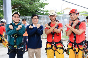 ▲高雄繩索救援隊KRRT 21日赴法競賽，陳其邁前往慰勉。（圖／記者 許高祥 翻攝）