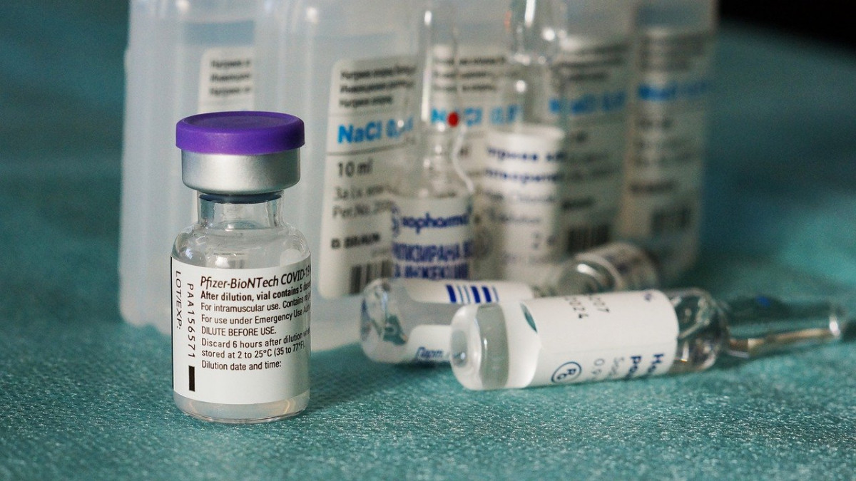 輝瑞/BNT 第一代COVID-19疫苗（圖／資料照片，圖源：Pixabay）
