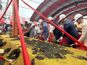 台灣玩具圖書館打造全台最大「玩具共享園區」，在楊梅市區舉辦動土典禮。