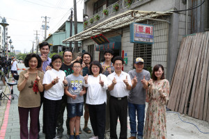 曹佑寧主演的《華麗計程車行》，5月在嘉義市開拍，黃敏惠前往片場探班／嘉義市政府提供