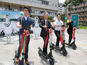 電動滑板車。林重鎣