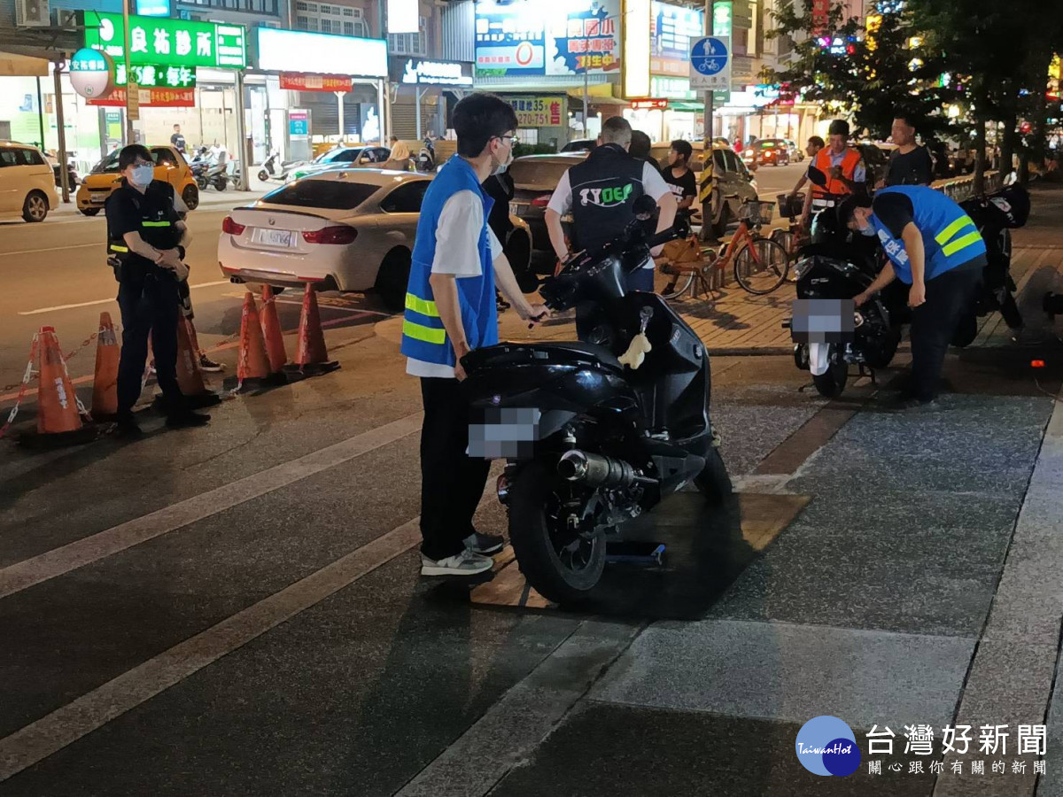 端午連續假期前夕，桃警打擊改裝噪音車輛不手軟，環警監聯合強力稽查。