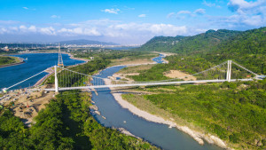 桃園市政府努力打造優質水岸藍帶，獲國家卓越建設獎金質獎肯定。