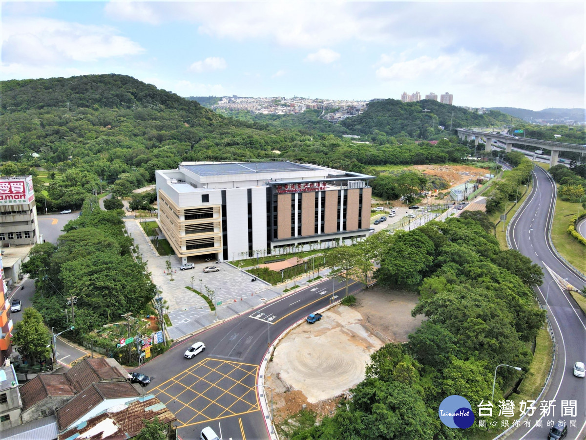 楊梅體育園區興建計畫跆拳道暨運動場館完工圖。