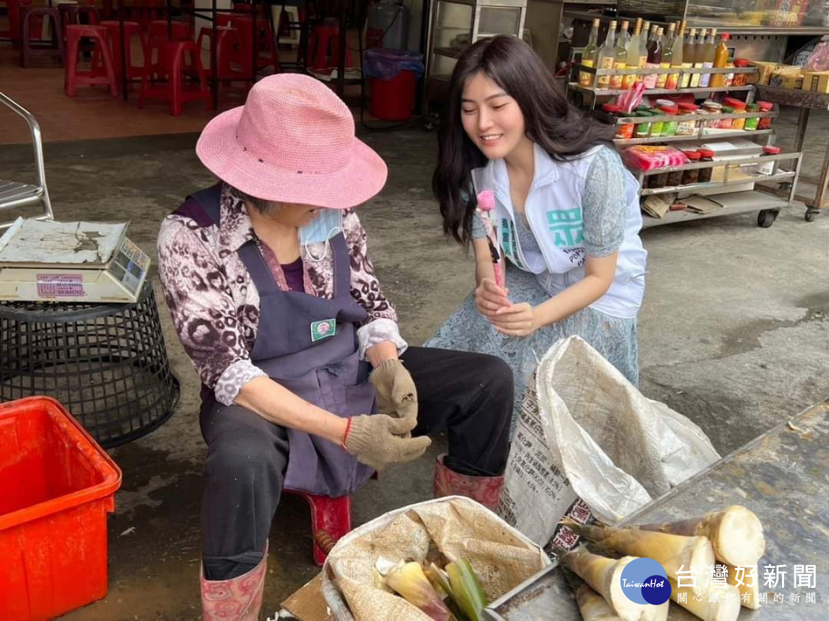 民眾黨桃園市第6選區立法委員參選人李慕妍。