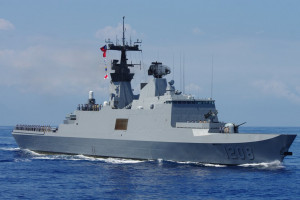 中華民國海軍康定級飛彈巡防艦承德艦（原為法國海軍拉法葉級巡防艦）（圖／資料照片，圖源：翻攝自中華民國海軍官網）