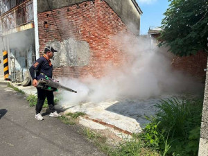 雲林縣長張麗善提醒民眾，加強防颱準備，並落實清除病媒蚊孳生源／陳致愷翻攝