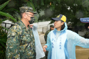 風災發生後國軍全力協助南投縣救災。（縣府提供）