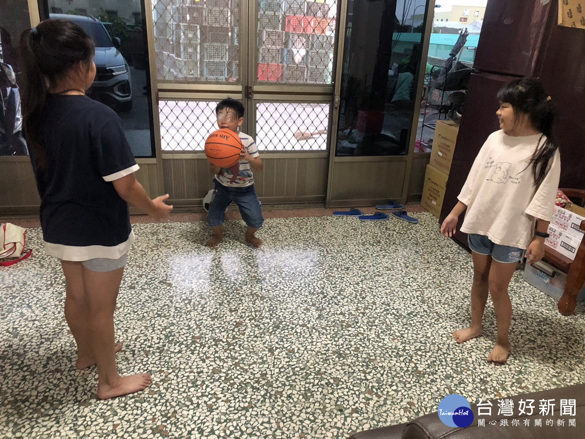 養成運動好習慣對孩子健康有助。（南投醫院提供）