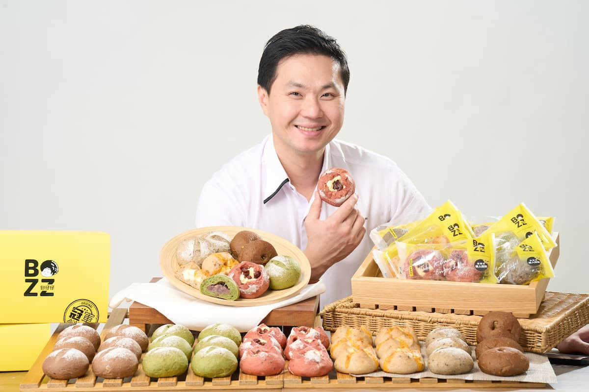 2015世界麵包大賽冠軍陳永信，打造懶人糧食的健康穀物包。（圖／BOZZ包仔仔）