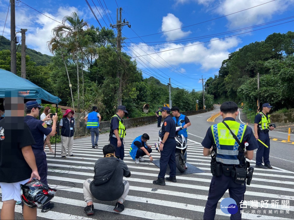 大溪三峽雙警跨轄聯手強化靜桃執法力道。