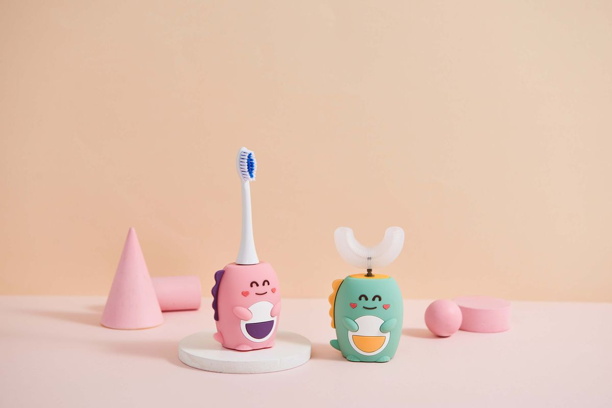 不再抗拒刷牙！「可愛恐龍」助攻　造型電動牙刷讓寶貝愛上刷牙