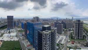 房價高漲，想買屋況相對好的新房越來越難。