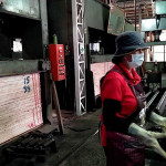 ▲雇主運用「高齡者僱用獎助措施」，透過公立就業服務站推介僱用高齡勞工，每月可獲得1萬5千元補助。