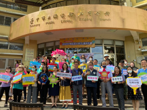 移民署臺中市第二服務站與東勢婦女及新住民培力中心共同舉辦「一樣的『越』光，『印』在客庄上」多元文化宣導活動。