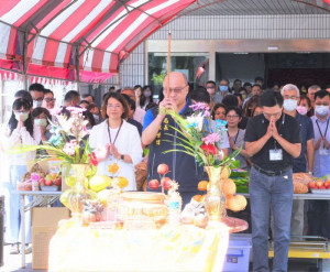 桃園市政府今年特制定「低碳環保祭祀指引」，並要求市府各級機關帶頭示範依循辦理。