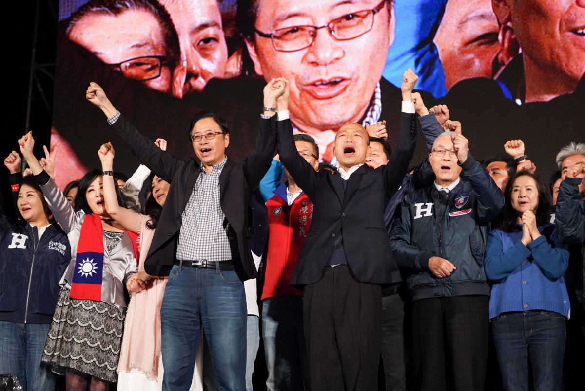 「韓國瑜列不分區第1，國民黨多100萬票」　趙少康預告「辣個男人」10月中出手整合藍白