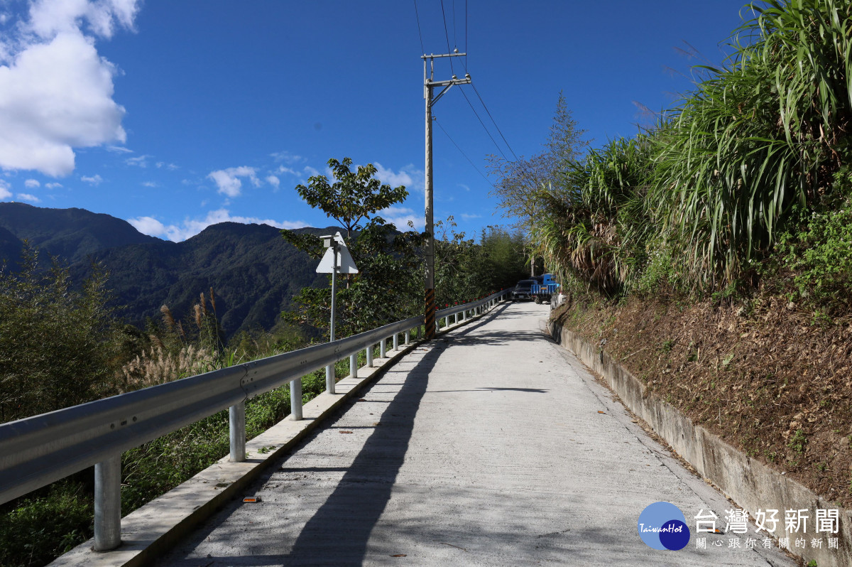 道路開通後，大幅增進行車安全。