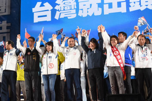 侯友宜回到本命區參加「嘉義出總統」縣市聯合造勢晚會／張秀華競選總部提供