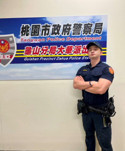 大華派出所警員蔡文豪拍攝「警帥教你勿信假投資」宣導影片，呼籲大家切勿輕易相信網路投資理財會讓你賺大錢。