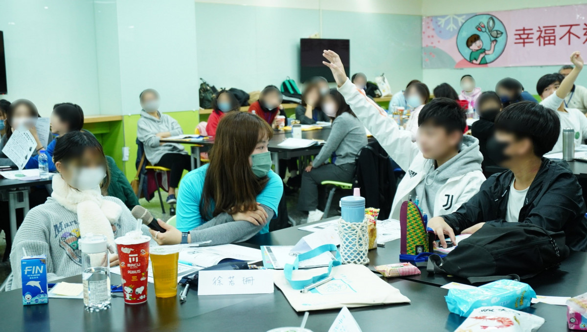 國教署持續攜手亞洲大學推動「青少年幸福不迷網」　成就3C自控孩子