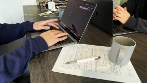 據統計社會新鮮人的工作停留時間大約1~2年。