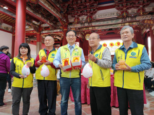 元清觀春節系列活動，「向天公借膽」大年初一展開。圖／記者鄧富珍攝