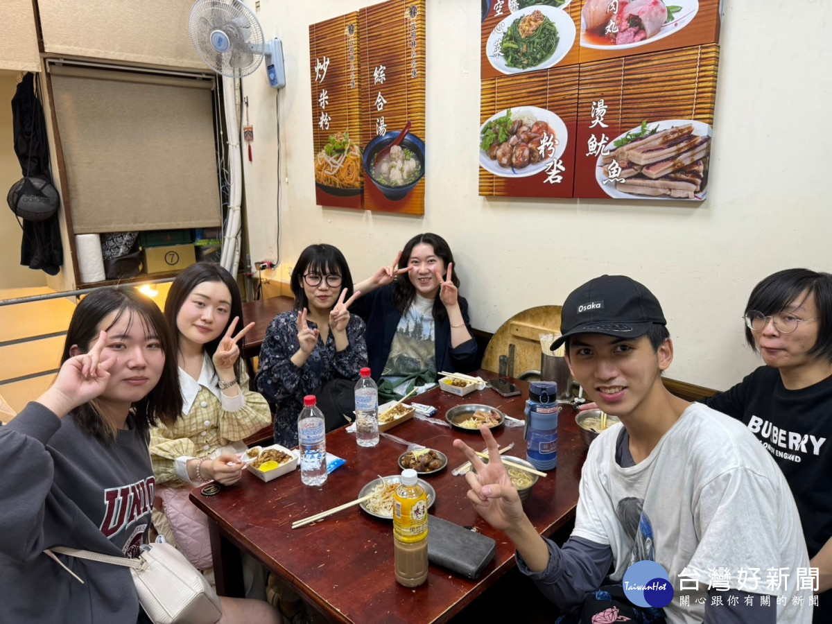 日本宮城教育大學赴華大交流　稱讚台灣道地文化、小吃 